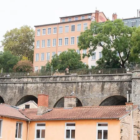 Clos Saint Benoit Lyon