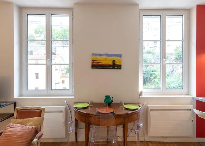 Clos Saint Benoit Apartment